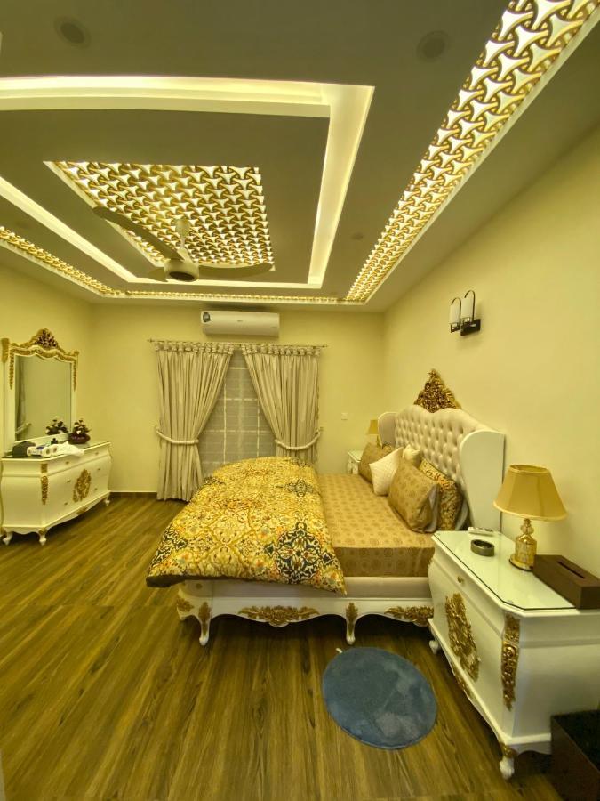 Continental Boutique House Bed and Breakfast Islamabad Eksteriør billede