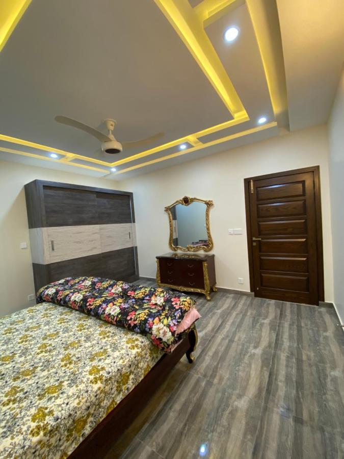 Continental Boutique House Bed and Breakfast Islamabad Eksteriør billede