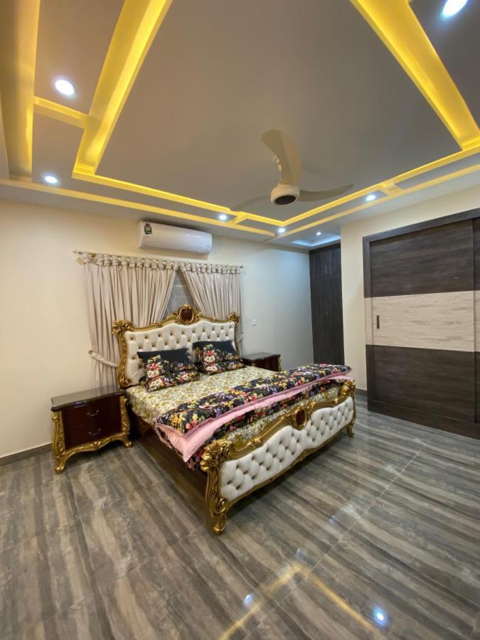 Continental Boutique House Bed and Breakfast Islamabad Eksteriør billede