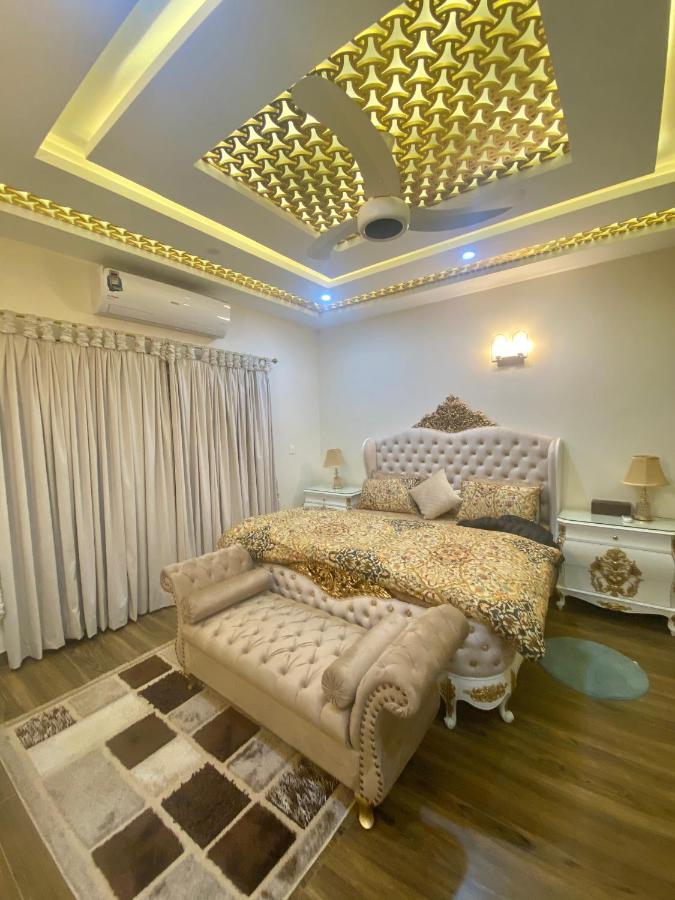 Continental Boutique House Bed and Breakfast Islamabad Eksteriør billede