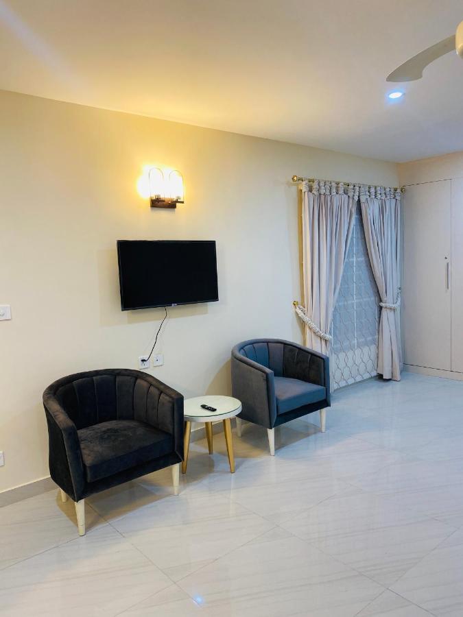 Continental Boutique House Bed and Breakfast Islamabad Eksteriør billede